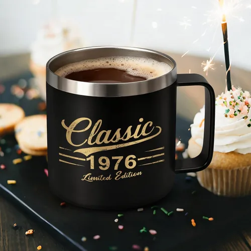 Miniatura 7 de Qtencas Regalos de cumpleaños número 50 para él, taza de café aislada clásica de 1976 con tapa y pajilla, ideas de regalo de cumpleaños