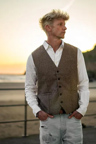 Miniatura 4 de COOFANDY Chaleco de traje casual para hombre, chaleco formal ajustado para negocios, chaleco de deshierbe