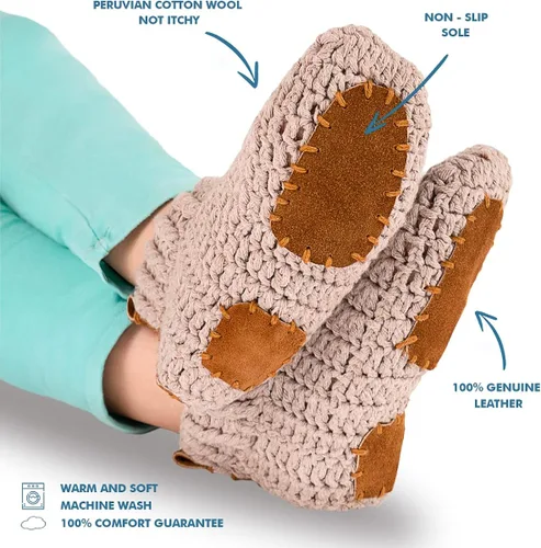 Miniatura 2 de Los Pimas Unisex Kids Slippers Boys and Girls Slippers for Home and Indoors Soft and Warm Peruvian Cotton Wool, Genuine Leather Sole & Heel