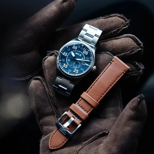 Miniatura 4 de AVI-8 Reloj piloto automático Spitfire tipo 300 para hombre de 1.654 in con pulsera de acero inoxidable sólido AV-4073