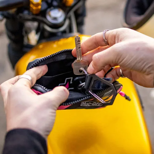 Miniatura 4 de Muc Off Funda Essentials