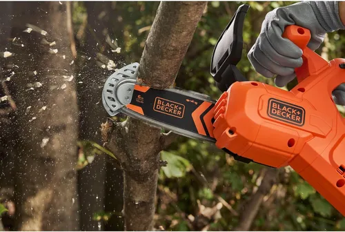 Miniatura 7 de BLACK+DECKER 20V MAX Kit de motosierra de poda, incluye batería y cargador (BCCS320C1)