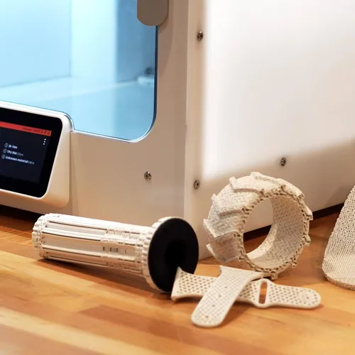 Miniatura 6 de Caverna™ ST - Filamento elastomérico microporoso para impresora 3D de grado profesional, 0.069 in, 17.64 oz; imprime piezas elásticas, suaves