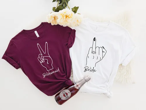 Miniatura 3 de Bride Shirt, Bridesmaid Shirt, Bachelorette Party T-Shirt, Bridesmaid Proposal Gifts, Bridal Party Matching Shirt, Wedding Party Gift