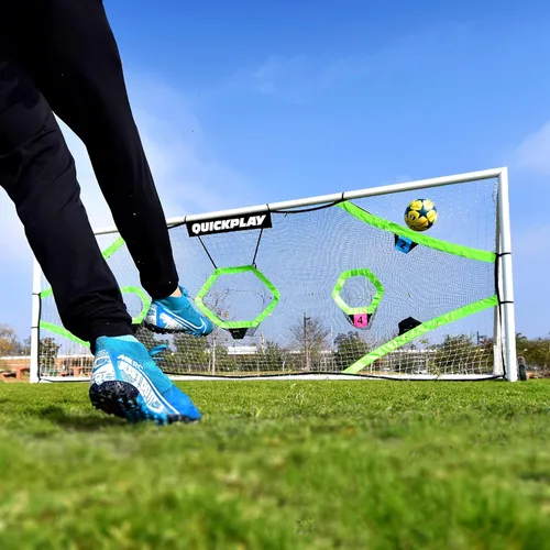 QuickPlay Red de objetivo de portería de fútbol PRO con 7 zonas de puntuación - Práctica de tiro y tiros de portería | Disponible en 4 tamaños |
