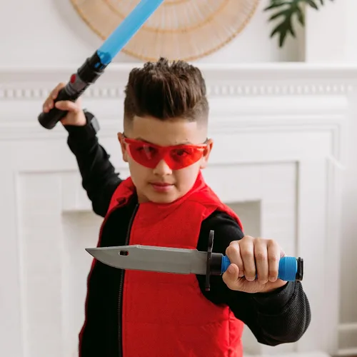 Miniatura 4 de Space Blaster Playset para niños – Ultimate Alien Combat Toy Juego de rol de 5 piezas Varita iluminada, gafas, cuchillo de juego de simulación