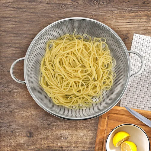 Miniatura 6 de P&P CHEF Colador de 3 coladores microperforados de acero inoxidable para drenar y enjuagar, ideal para pasta, verduras, frutas, resistente y apto