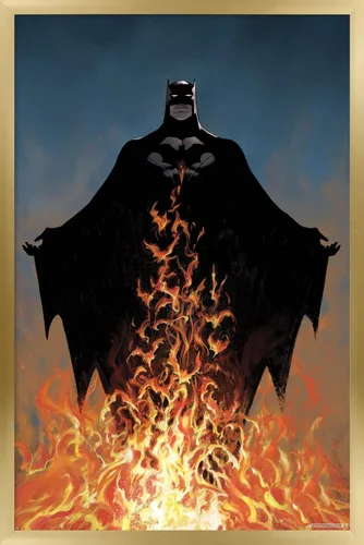 Trends International DC Comics Batman - Póster de pared de fuego Versión con marco dorado