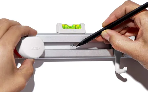 Miniatura 10 de OXO Good Grips Organizador Montado en Pared para Escoba y Fregona