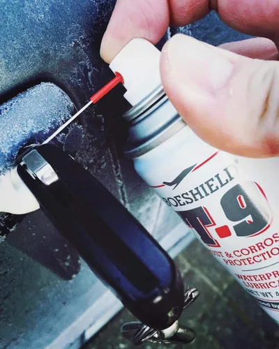Miniatura 2 de Boeshield T-9 lubricación impermeable en aerosol (12 oz)