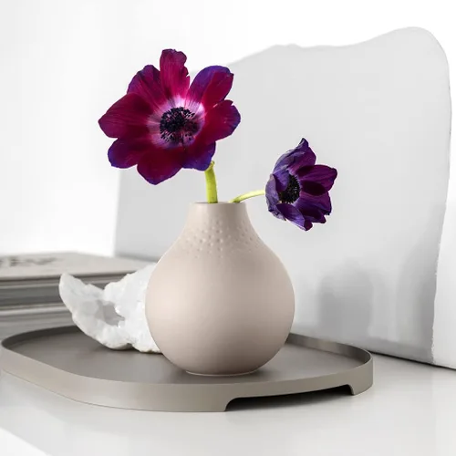 Miniatura 2 de Villeroy & Boch - Fabricación Collier Sand, Florero pequeño Perle, 4.75 in, Porcelana Premium, Beige