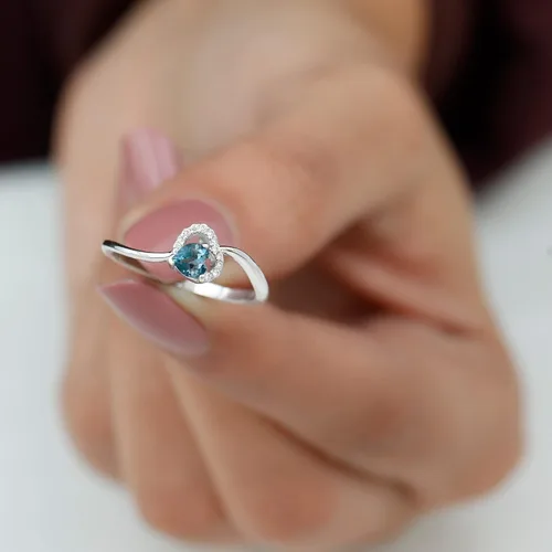 Miniatura 3 de Anillo de derivación de corazón con topacio azul natural de Londres, calidad AAA, joyería de promesa para ella