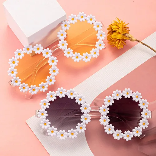 Miniatura 3 de 2 pares de lentes de sol de margarita para mujer, gafas redondas de flores para adultos y niños, decoración con bolsa de franela de tela para gafas