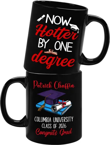 Miniatura 10 de Ever A Global Pandemic Couldn't Stop Me Taza de café de regalo para amigos graduados, taza de café negra de graduación personalizada con nombre