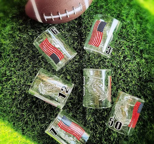 Miniatura 5 de JUEGO DE 6 - Vasos de chupito reversibles de fútbol americano 2 oz / 4.5 oz (Clásico) 2 oz / 4.5 oz, con forma de balón de fútbol americano