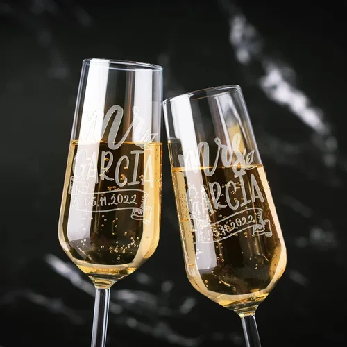 Juego de 2 copas de champán personalizadas, elegantes vasos de brindis de Mr & Mrs para novia y novio, registro de bodas por nombre de la novia, CUTE