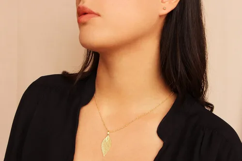 Miniatura 37 de Joyas de hoja de oro rosa y plata para mujer. Pendientes de hoja natural y collares circulares colgantes. Elegantes conjuntos de joyas colgantes.