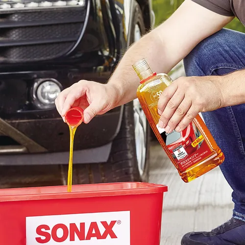 Miniatura 3 de SONAX 314300 Champú Concentrado Brillo 1L - Amarillo