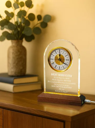 Miniatura 7 de Best Boss Ever Regalos para hombres y mujeres — Reloj de escritorio de cristal con base de luz de madera Apreciación del jefe y despedida