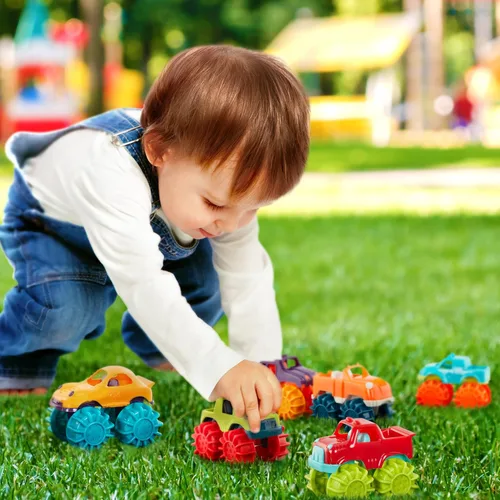 Miniatura 3 de Battat Coches de juguete de plástico - Paquete de 6 y bolsa de almacenamiento - Camiones coloridos para niños pequeños - Fácil de limpiar - Más de 2