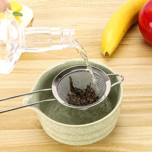 Miniatura 4 de Paquete de 3 coladores de malla fina de acero inoxidable 304 tamiz pequeño para alimentos, té, jugos, cócteles, cocina (3.35 pulgadas)