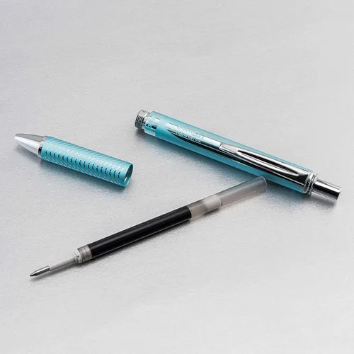 Miniatura 7 de Pentel Energel 0.7mm Alloy RT Bolígrafos retráctiles de gel con tinta - Paquete de 3 - Barriles metálicos de color negro, plateado y aguamarina