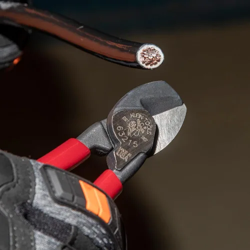 Miniatura 7 de Klein Tools Cortador de cables 63215, fabricado en Estados Unidos, compacto de alto apalancamiento de 6.5 pulgadas, forjado de acero fabricado