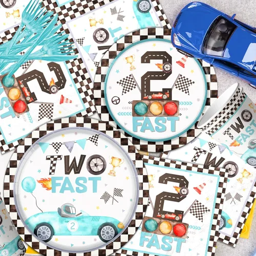 Miniatura 5 de 142 piezas de vajilla y decoraciones de fiesta de cumpleaños Two Fast para niños, banderas a cuadros azules de autos de carrera, rueda de carreras
