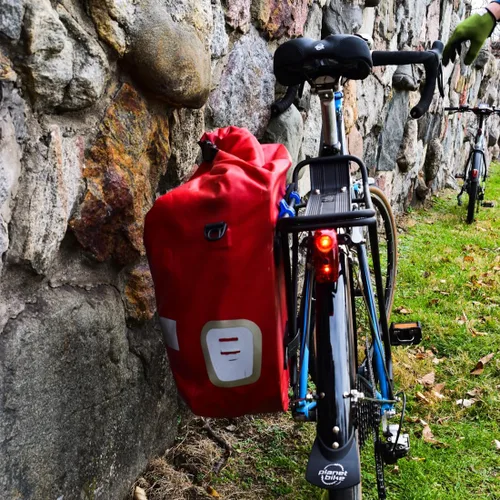 Miniatura 6 de Planet Bike Superflash 65 - Luz trasera para bicicleta, color rojo y negro