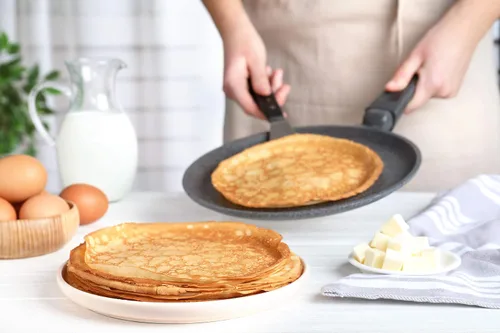 Miniatura 6 de American Table - Mezcla de crepas enrollada sin gluten para hotcakes de American Table, hecha con ingredientes cultivados en Estados Unidos