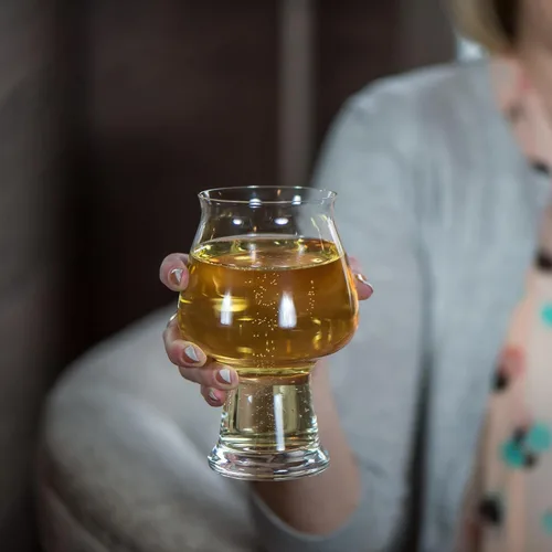 Miniatura 4 de Luigi Bormioli Birrateque - Vasos de cerveza de sidra de 17 onzas (juego de 2) – Vasos de cerveza artesanales para sidra, sidra dura, sidra