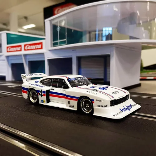 Miniatura 4 de Carrera 30926 Ford Capri Zakspeed Turbo Lili Reisenbichler No. 4 - Ranura digital a escala 1:32, vehículo de carreras, tragamonedas digitales