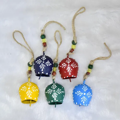 Miniatura 3 de Juego de 5, 2.8 in, campanas pintadas para colgar armonía multicolor, decoración festiva hecha a mano, campanas de metal, campanas de bruja