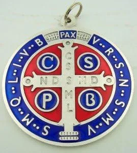 Miniatura 5 de Medalla de San Benito con esmalte rojo y azul, 4 pulgadas, Plata, N A