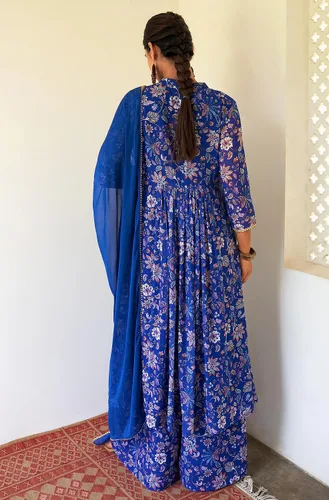 Miniatura 7 de Janasya Conjunto Kurta Embellecido con estampado floral digital rosa Georgette para mujer