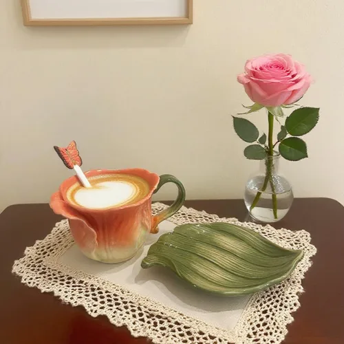 Miniatura 7 de Juego de taza de té y platillo de cerámica, taza de café de flores pintadas a mano en 3D de 6 onzas, regalo para mujeres, tulipán naranja