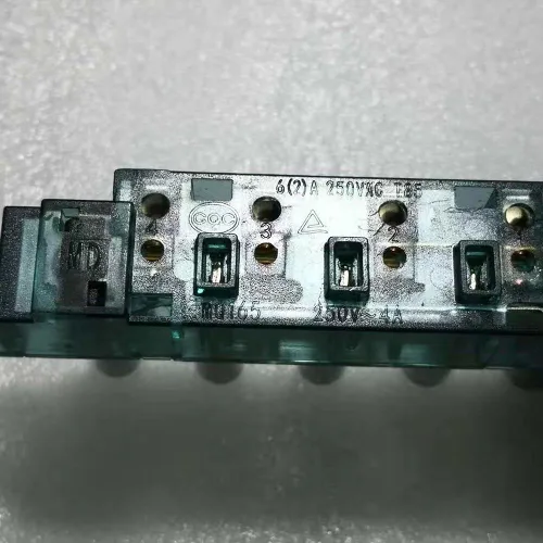 Miniatura 2 de MQ165 3-Interlock 1-Reset 1-Latching 5 Teclas Interruptor 250VAC 4A para Campana de Cocina