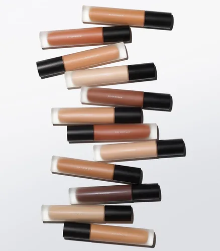 Miniatura 7 de MAKE Beauty Diffusion Dew Skin Tint. Acabado radiante de cobertura transparente a media. Difumina, suaviza e ilumina para una tez luminosa. 01 Feria