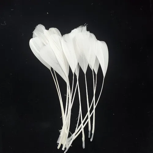 HAPPY FEATHER 40 plumas de ganso de 5-7 pulgadas para manualidades, bricolaje, atrapasueños, accesorios de decoración de fiesta, color blanco