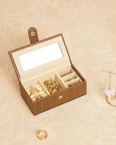 Miniatura 8 de Homde Joyero 2 en 1 para mujeres y niñas con estuche de viaje pequeño, espejo, collar, anillo y aretes, organizador (marrón + dorado)