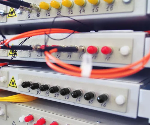 Miniatura 7 de Paquete de 10 acopladores de fibra óptica ST a ST Cable de fibra óptica Conector de barril de mamparo Acoplador de fibra Simplex Monomodo Multimodo