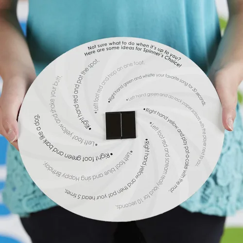 Miniatura 6 de Twister Ultimate: Alfombrilla más grande, manchas más coloreadas, familia, juego de fiesta para niños mayores de 6 años; compatible con Alexa