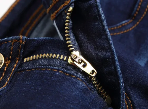 Miniatura 4 de Pantalones de mezclilla elásticos a la moda con corte ajustado para niño