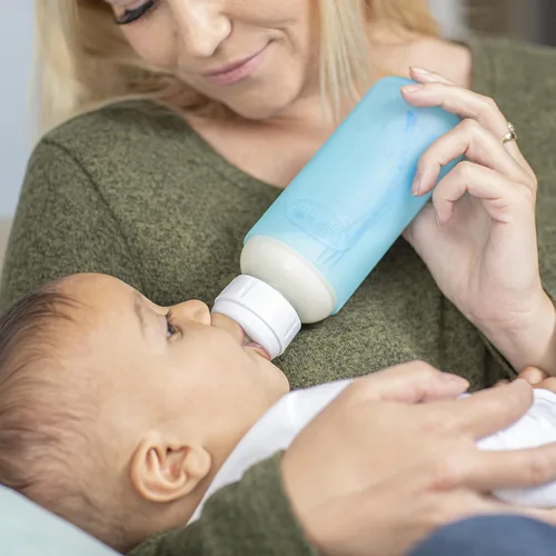 Miniatura 4 de Dr. Brown's Options+ Funda para botella de vidrio estrecha, 100% silicona, azul, sin BPA, 8 oz, paquete de 1
