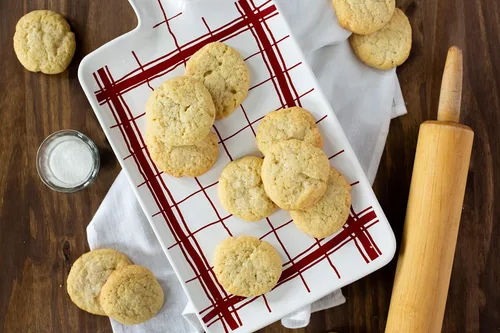 Miniatura 5 de Old School Brand™ Mezcla de galletas de azúcar – 16 onzas Hace alrededor de 24 galletas doradas de vainilla caseras Horneado para vacaciones