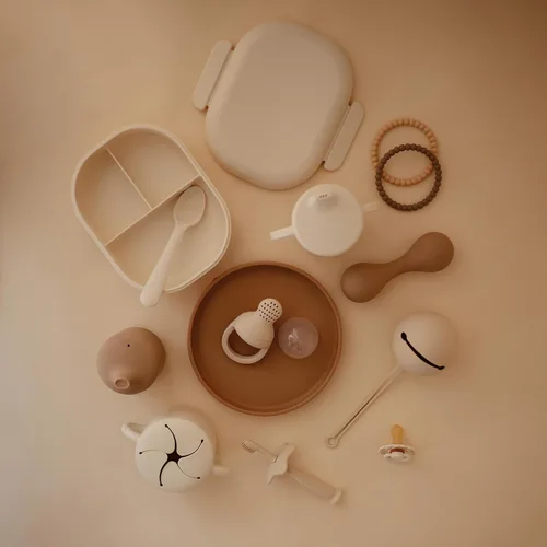 Miniatura 5 de mushie Juguete de sonajero de silicona para bebé A partir de 3 meses (natural)