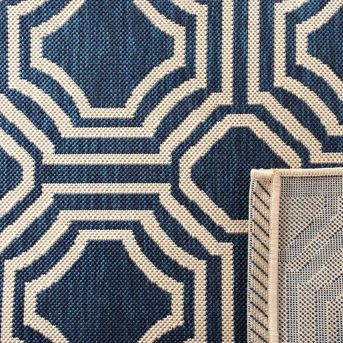 Miniatura 8 de SAFAVIEH Alfombra lavable para exteriores, colección Patio de 2.3 x 6.7 pies, beige y azul marino, no desprende pelusa y es fácil de limpiar, ideal