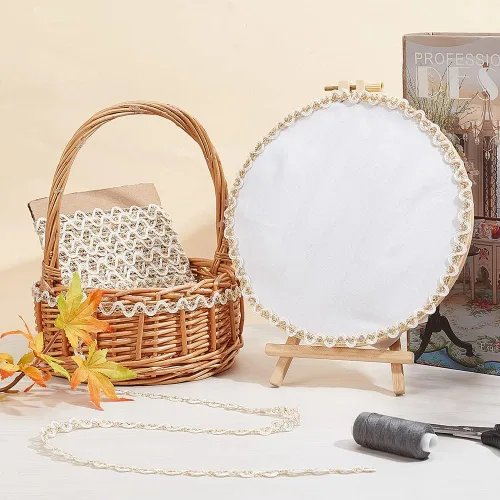 Miniatura 2 de PH PandaHall Cinta de encaje de ciempiés dorado metálico de 20 yardas, cinta de encaje de dos tonos decorada con adornos de gimp dorados de 0.394 in