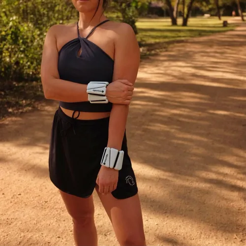 Miniatura 3 de Movido - Pesas ajustables para muñeca y tobillo 1 libra cada una (2 por juego) Pesos ajustables para entrenamiento para mujeres y hombres