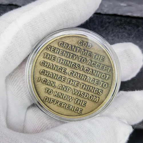Miniatura 2 de Phoenix Rising Lucky Coin Serenity Prayer Sobriety Coin Regalos sobrios para hombres o mujeres, Medallón AA de recuperación de adicciones